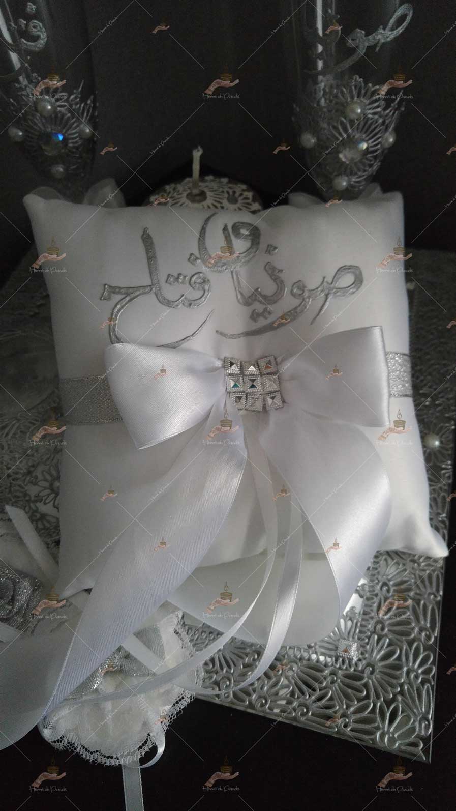 coussin, porte-alliances, personnalisé paris, idf, Ile-de-france, 78, mariage, fiançailles, hlel, personnalisation, cérémonie, artisanale, amour, mariés, henné, henna