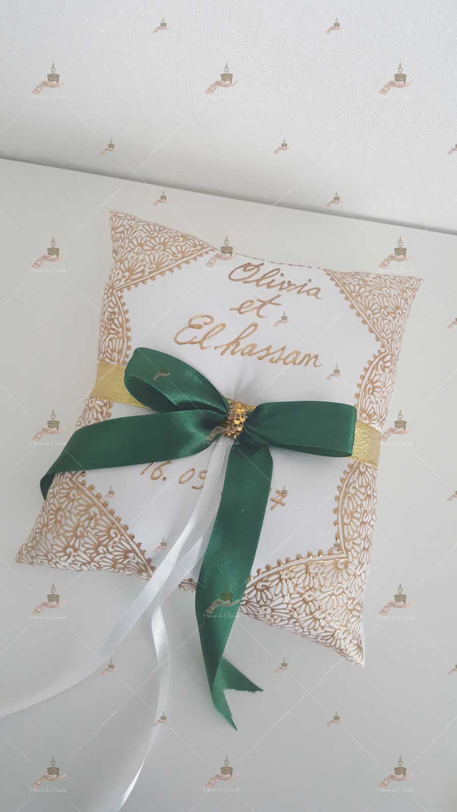 coussin, porte-alliances, personnalisé paris, idf, Ile-de-france, 78, mariage, fiançailles, hlel, personnalisation, cérémonie, artisanale, amour, mariés, henné, henna