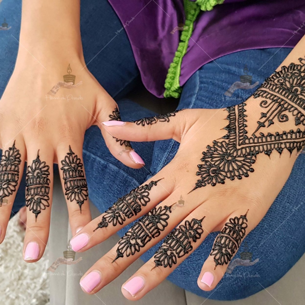 prestation henné du paradis mariage paris naturel henna henne domicile hlel tatouage fiancailles fassi mehendi day pas cher noir blanc rouge ile de france pose 78 yvelines mureaux poissy meulan argenteuil invitee main mariée