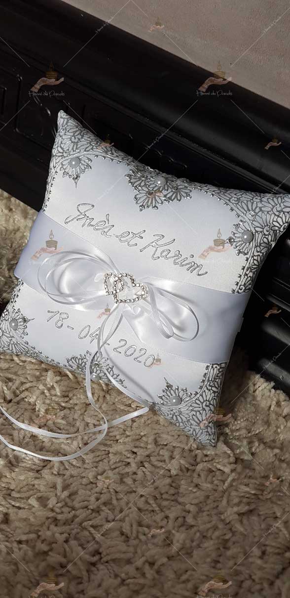 coussin, porte-alliances, personnalisé paris, idf, Ile-de-france, 78, mariage, fiançailles, hlel, personnalisation, cérémonie, artisanale, amour, mariés, henné, henna