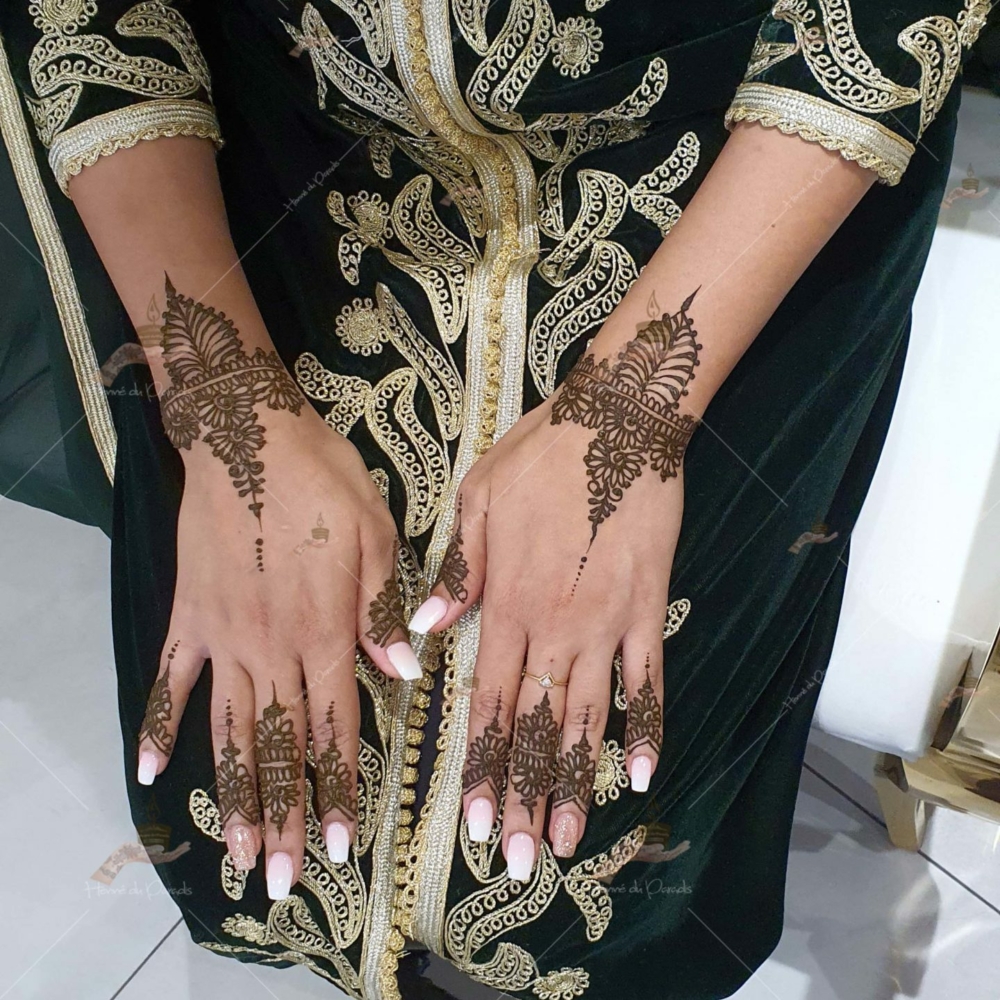 prestation henné du paradis mariage paris naturel henna henne domicile paradis hlel tatouage fiancailles fassi mehendi day pas cher noir blanc rouge ile de france pose 78 yvelines mureaux poissy meulan argenteuil invitee main mariée