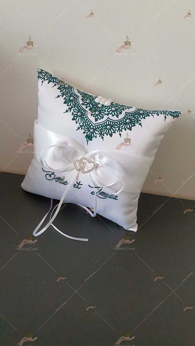 coussin, porte-alliances, personnalisé paris, idf, Ile-de-france, 78, mariage, fiançailles, hlel, personnalisation, cérémonie, artisanale, amour, mariés, henné, henna