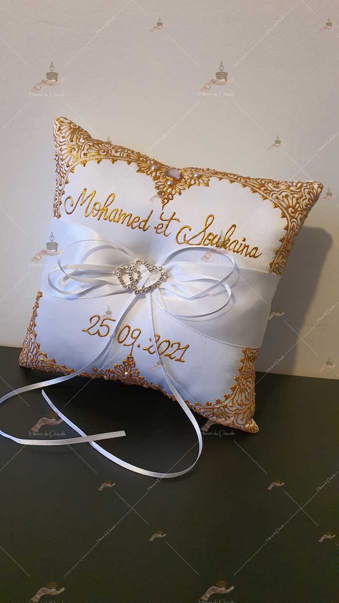 coussin, porte-alliances, personnalisé paris, idf, Ile-de-france, 78, mariage, fiançailles, hlel, personnalisation, cérémonie, artisanale, amour, mariés, henné, henna