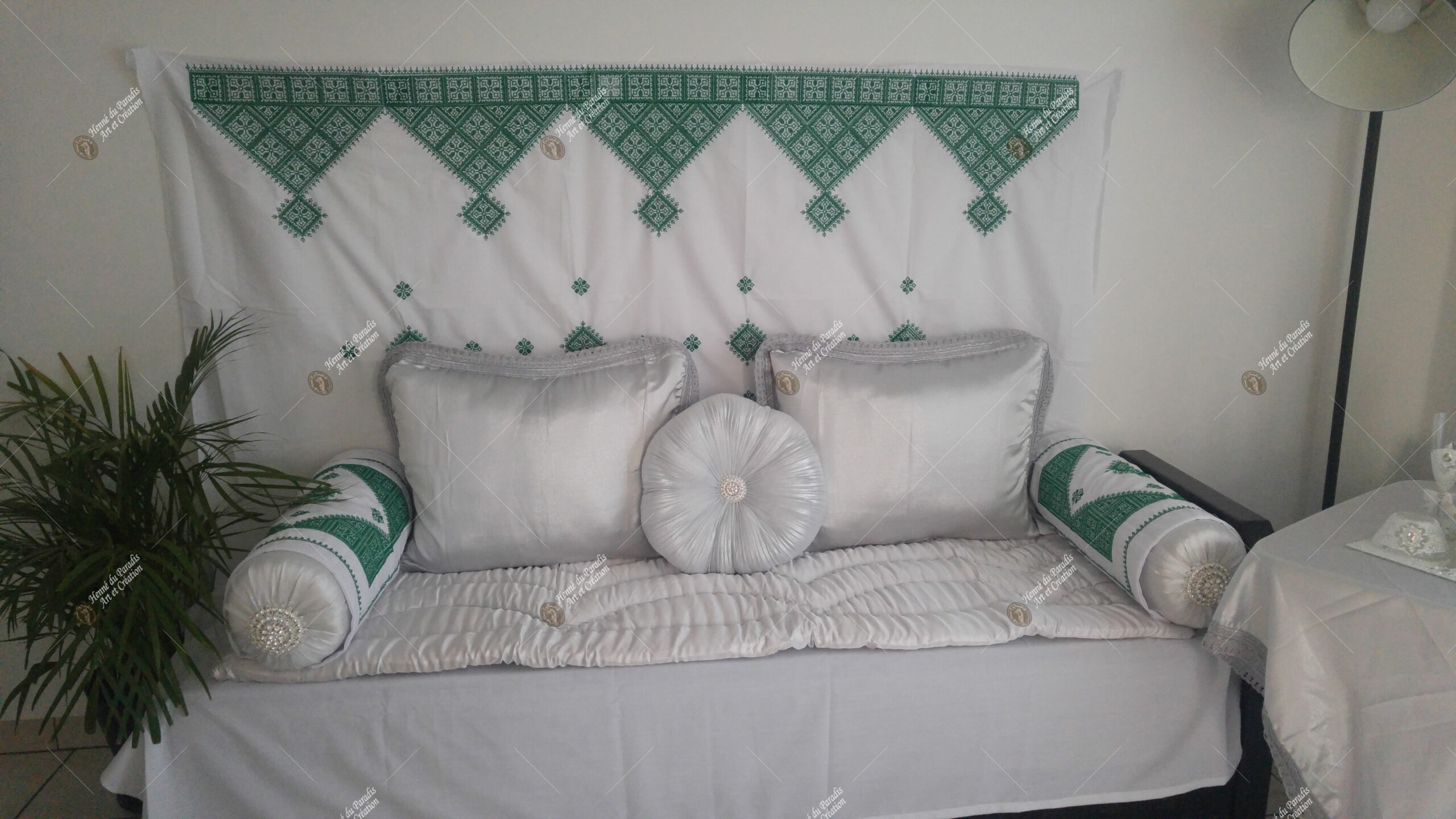 location décoration d’assise de henna henné paris 78 cérémonie gelssahenna mariage IDF